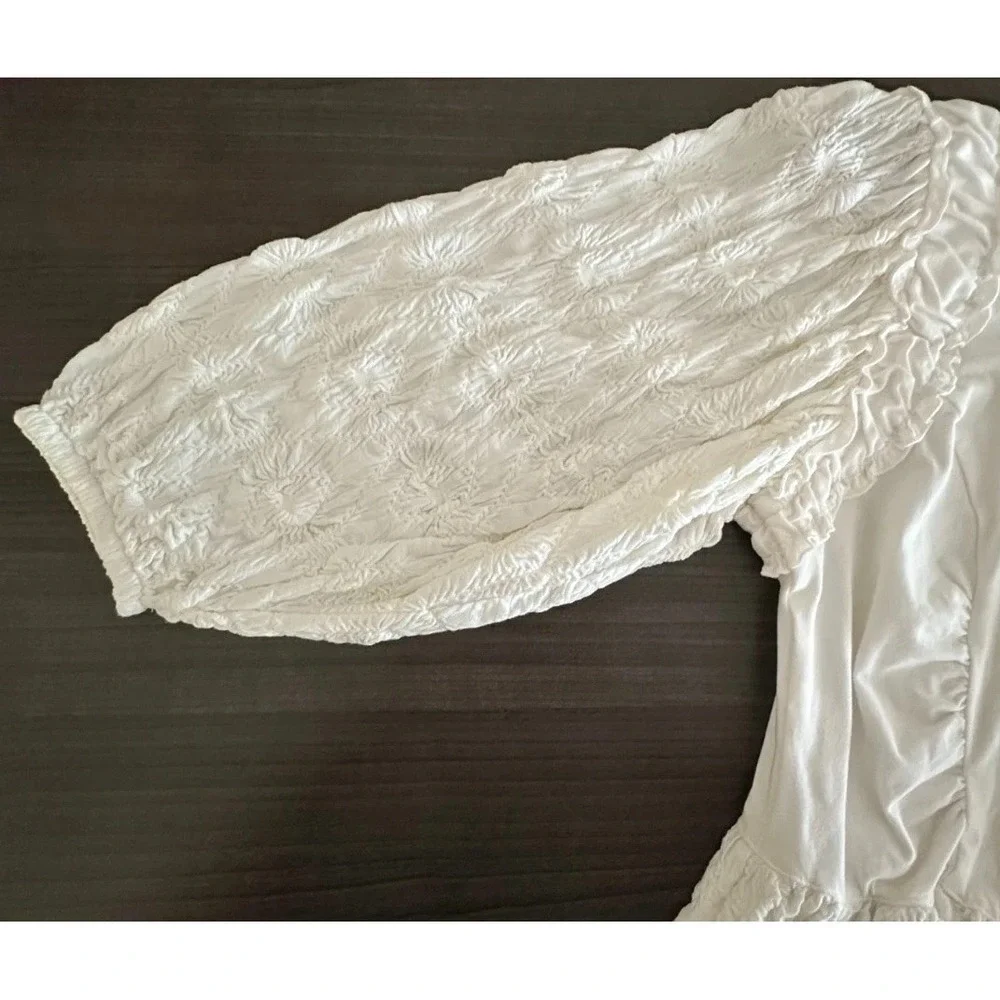 Free People REVOLVE Olivia Top White Textured Puff Sleeve Cropped Blouse Women M